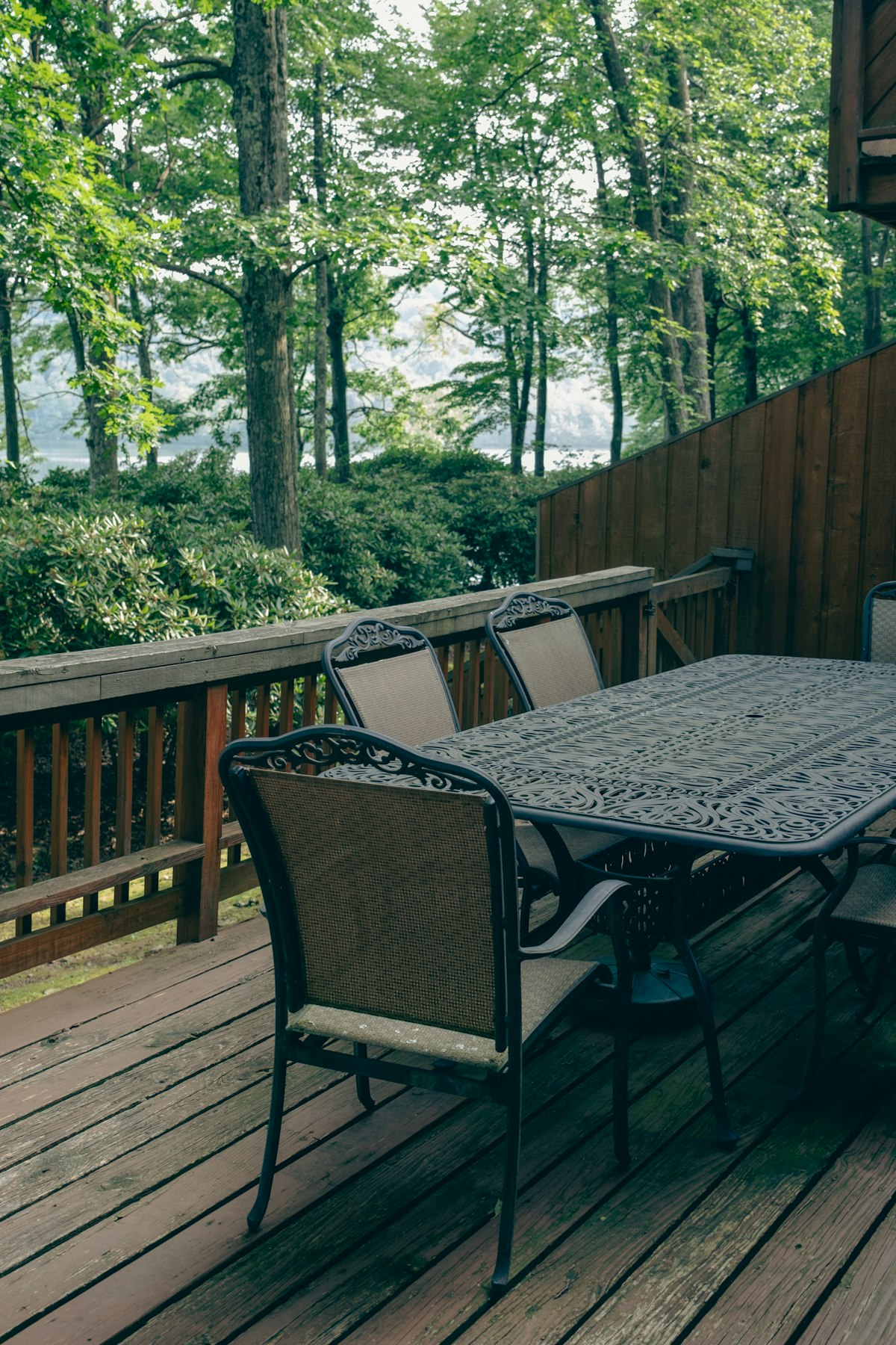 Does Pressure Washing Damage Wood Decks?